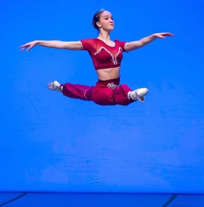 Ines De Oñate Llorente — Classical dancer, Spain