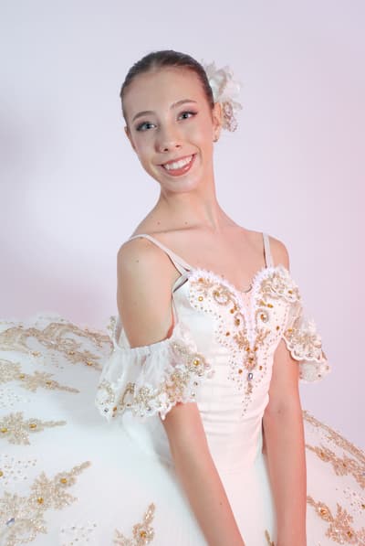 PATRICIA ALEXANDRA GHITA — Classical dancer, Romania