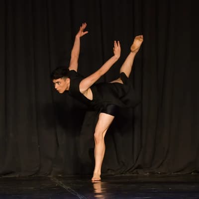 Laura Torres Cappiello — Classical dancer, Argentina