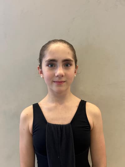 Liz Douglas — Classical dancer, Brazil