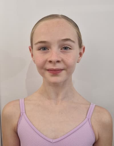 Noemie Vergnion — Classical dancer, Belgium