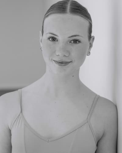 Kayla McKinnon — Contemporary dancer, Australia
