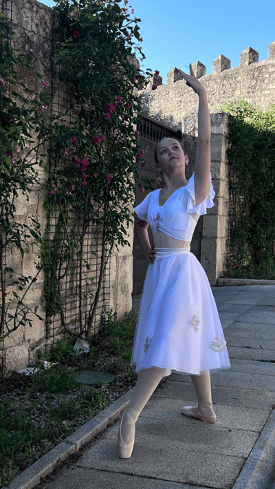 Natálie Körnerová — Classical dancer