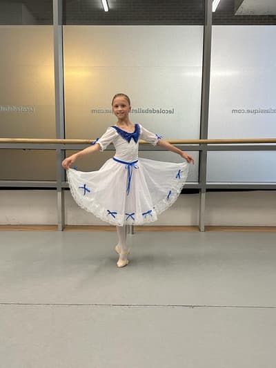 Sacha Estill — Classical dancer, United Kingdom