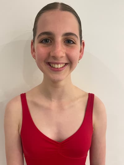 Isabelle Donnellan — Classical dancer, Australia