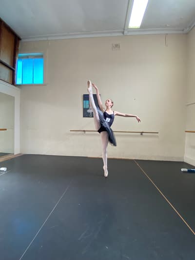 Isabelle Donnellan — Classical dancer, Australia