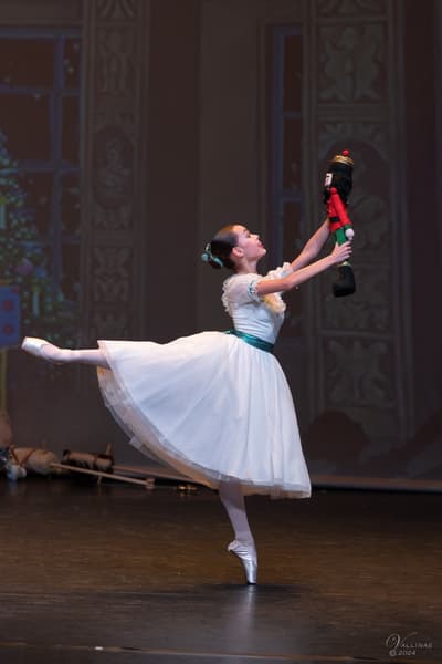 Niala Herrera Collazo — Classical dancer, Spain