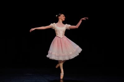 Milania Koryzma — Classical dancer, Australia