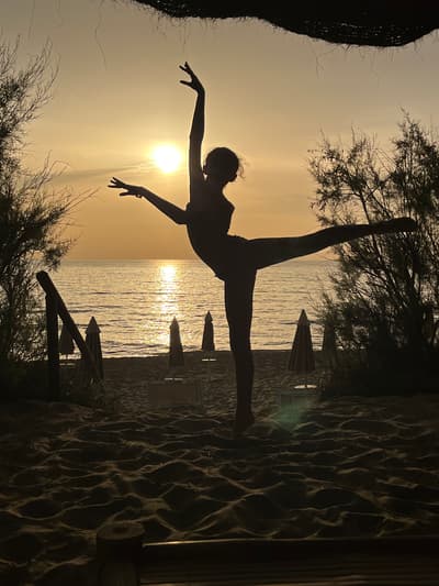 Emma Bonuccelli — Classical dancer, Italy