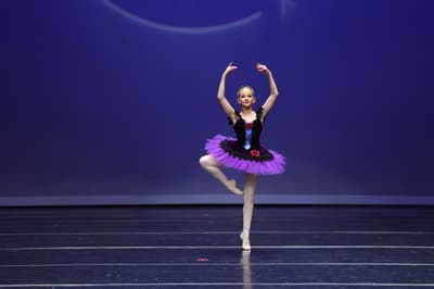 Leah Pribyl — Classical dancer, United States