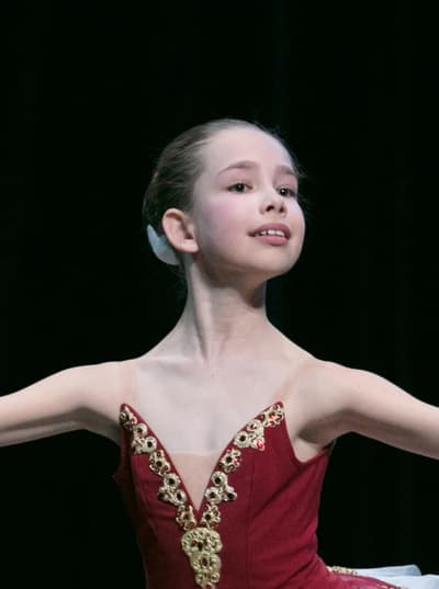 Diana Bobrov — Classical dancer, France