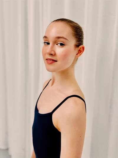 Cozette Cornelis — Classical dancer