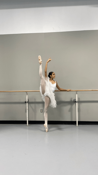 Beatriz Ribeiro — dancer