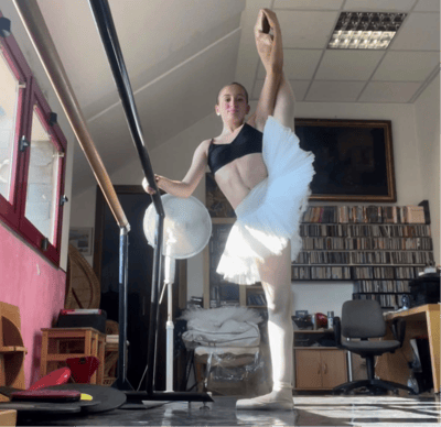 Viola Vaghi — Classical dancer
