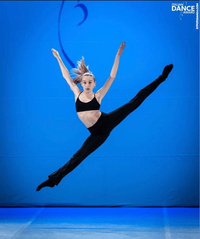 Viola Vaghi — Classical dancer