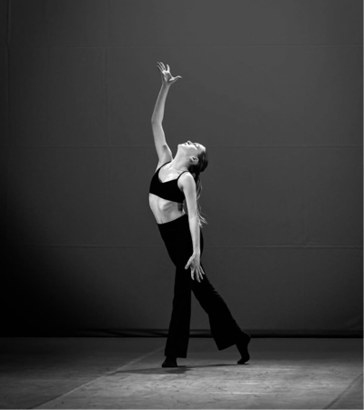 Viola Vaghi — Classical dancer