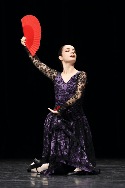 Léna Labeyrie — Classical dancer, Germany