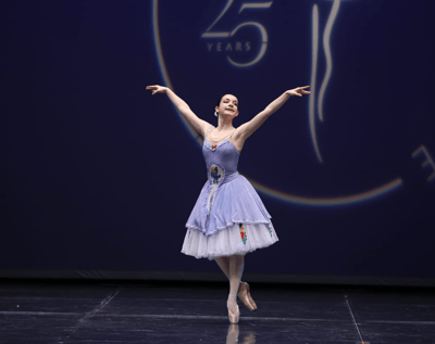 Léna Labeyrie — Classical dancer, Germany