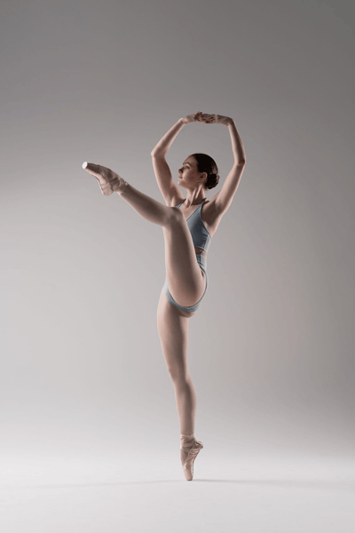 Holly Lobb — Classical dancer, Australia