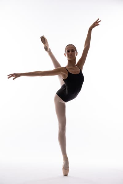 Valentine Chaumet — Classical dancer, France