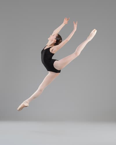 Juliana Petrie — Classical dancer, United States