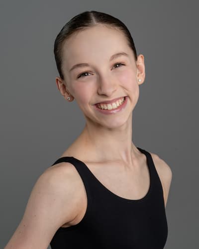 Juliana Petrie — Classical dancer, United States