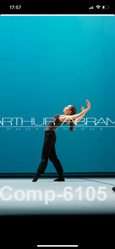 Klara Šleglová — Contemporary dancer