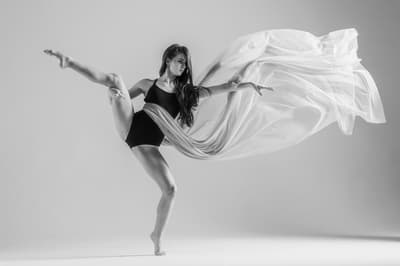 Amka — Contemporary dancer, Przeźmierowo, Poland