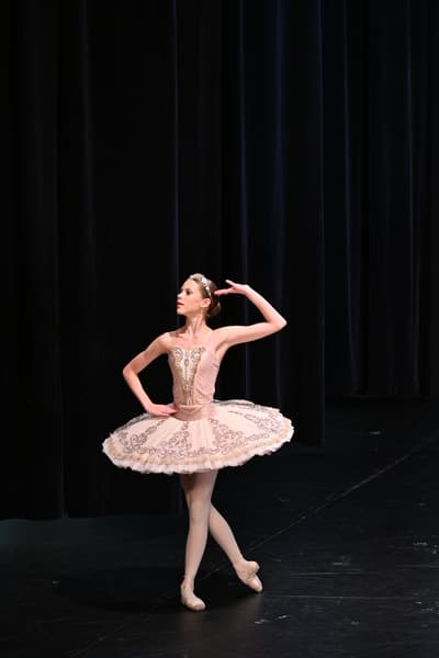 Mikaela Shedden — Classical dancer, Australia