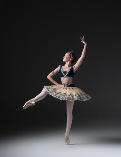 Thea Mellis — Classical dancer, Australia