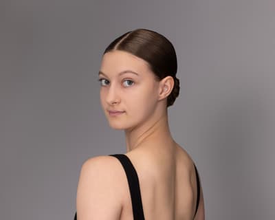 Victoria Vowels — Classical dancer, United States