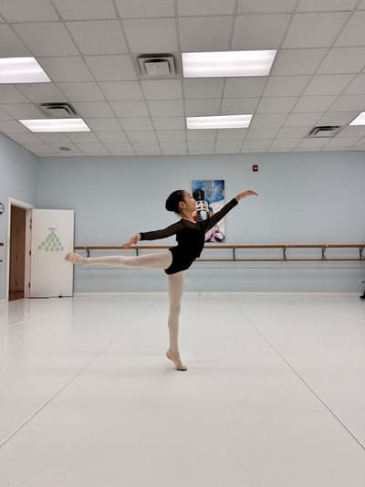 Lina Kim — Classical dancer, Canada