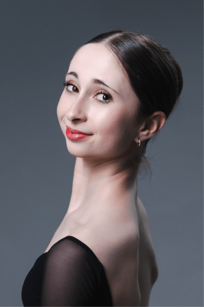 Luna Phelps — Classical dancer