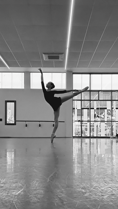Olivia Ristaldi — Classical dancer, France