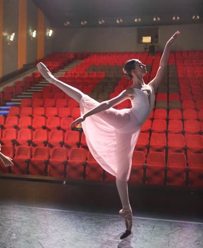 Dalia Yerakhavets — Classical dancer, Spain