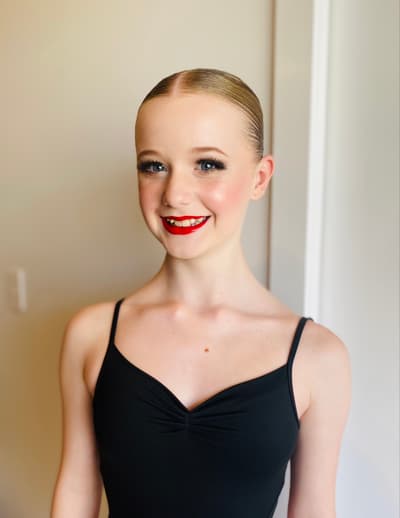 Mia Le Poidevin — Classical dancer, Australia