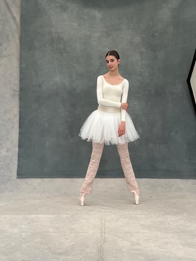 Mila Hilgert Rus — Classical dancer, Spain