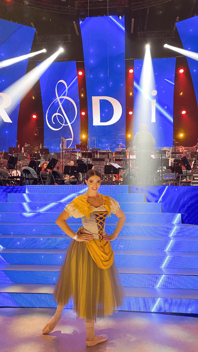 Aspasia Tsagkada — Classical dancer