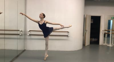 Hazel Lessley — Classical dancer, France