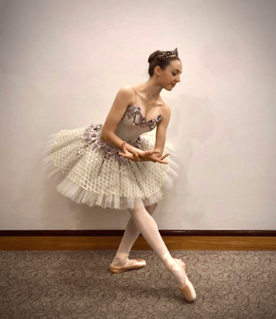 Hazel Lessley — Classical dancer, France
