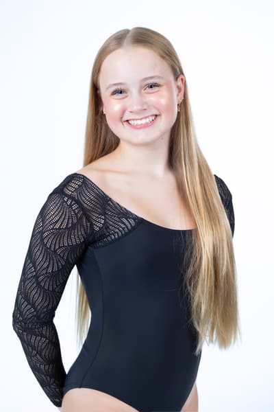 Taylor Lorenzo — Classical dancer, United States