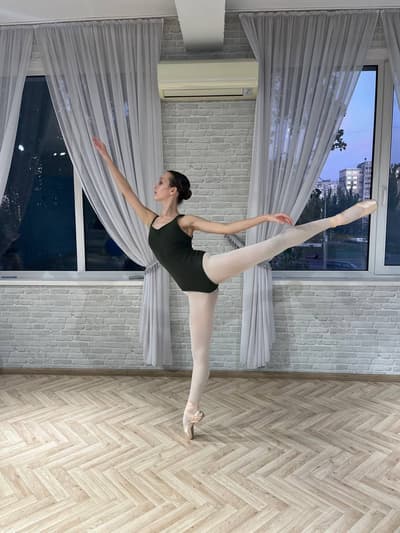 Vladyslava Voitenko — Contemporary dancer, Ukraine