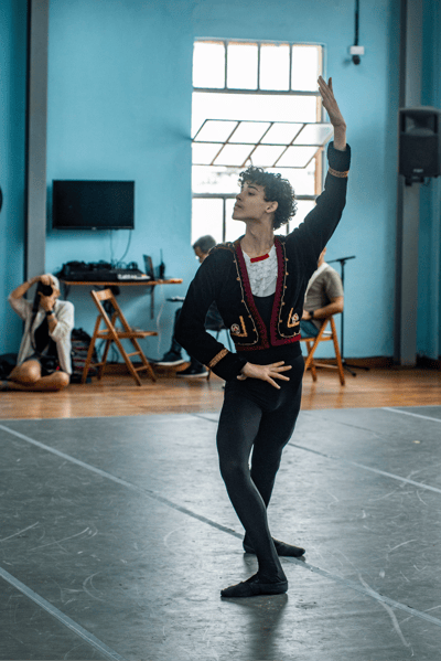 Fabio Fernandez Ortega — Classical dancer