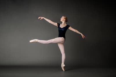 Lee Melton — Classical dancer, United States