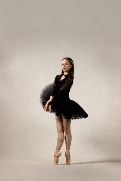 Ashlee Basford — Classical dancer, Australia