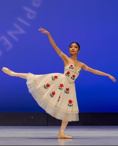 Lauren Marie Sua Hong — Classical dancer, Singapore