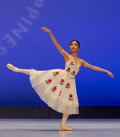 Lauren Marie Sua Hong — Classical dancer, Singapore
