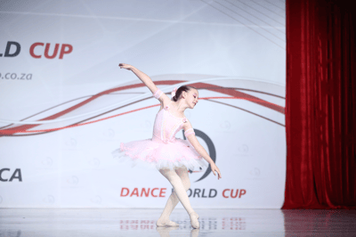 Noelia Felicia Schulz — Classical dancer