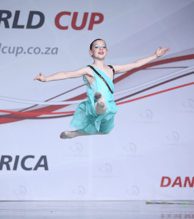 Noelia Felicia Schulz — Classical dancer