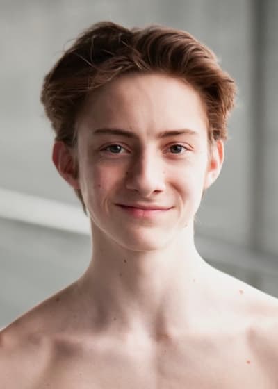 Rowan Lindamood — Classical dancer, Belfast, United States